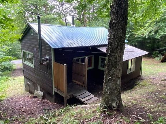 2nd image of 845 Bailey Hill Road