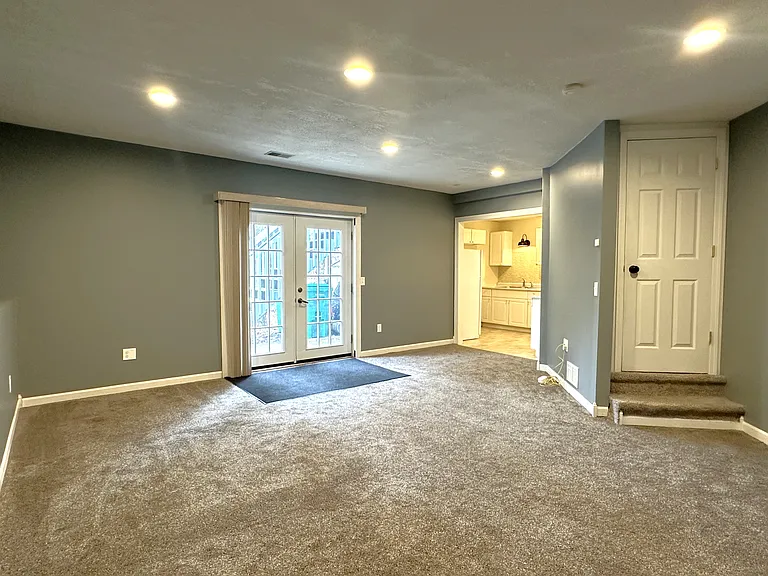15493 Yellow Pine St NW — Photo 4
