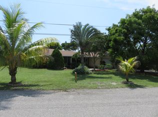 15610 Lake Candlewood Dr, Fort Myers, FL 33908