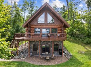 38374 Sissebakwet Shore Rd, Cohasset, MN 55721