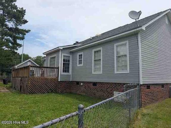 5th image of 1136 Old Forge Road