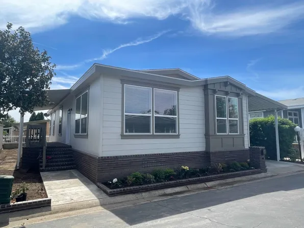 129 La Ronda, Tustin, CA 92780