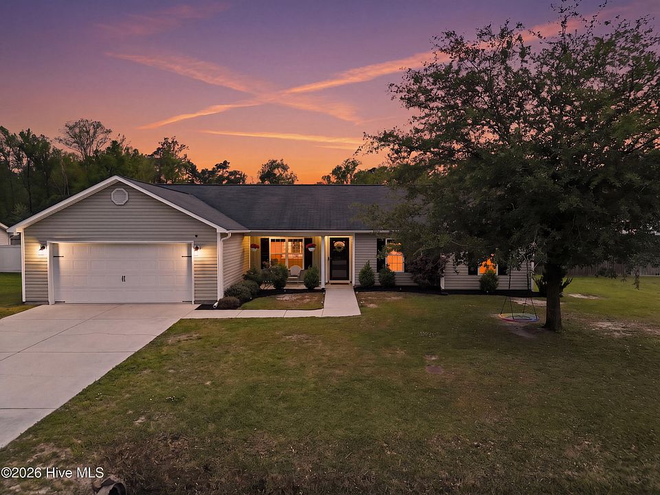 1st image of 302 Tuscan Court