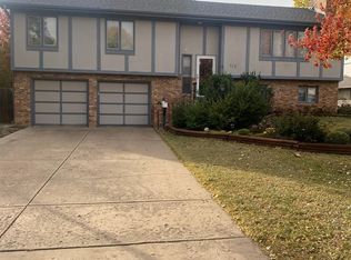 117 N Eastborough Rd, Salina, KS 67401