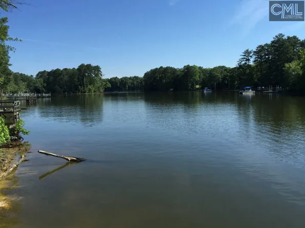 1082 Leisure Point Rd, Newberry, SC 29108