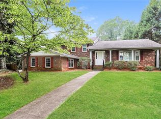 3030 Magazine Dr, Winston Salem, NC 27106