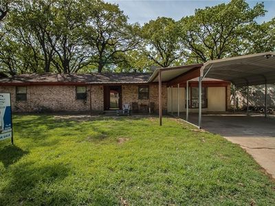 13016 Twin Oaks Dr, Balch Springs, TX, 75180