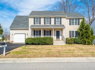 12778 Summerhouse Ln, Midlothian, VA 23112