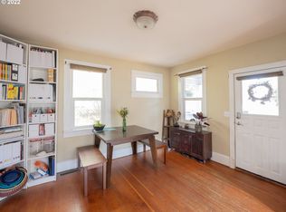 8016 SE Tolman St, Portland, OR 97206