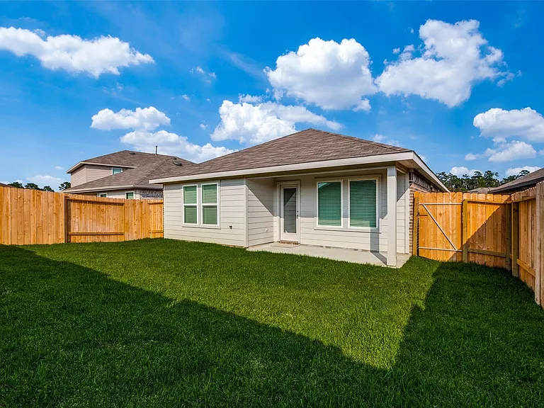 24323 Cayman Heights Ln — Photo 1