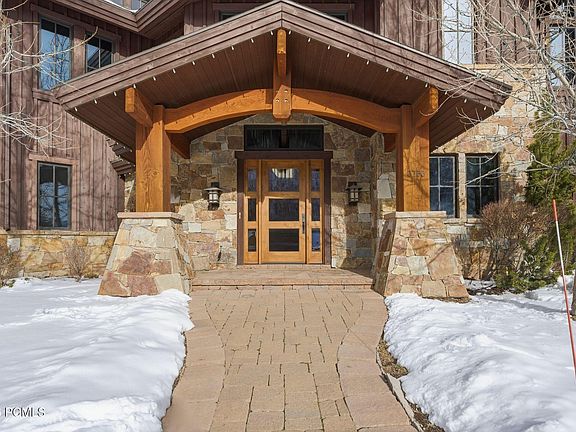 3rd image of 3763 Fox Tail Trl