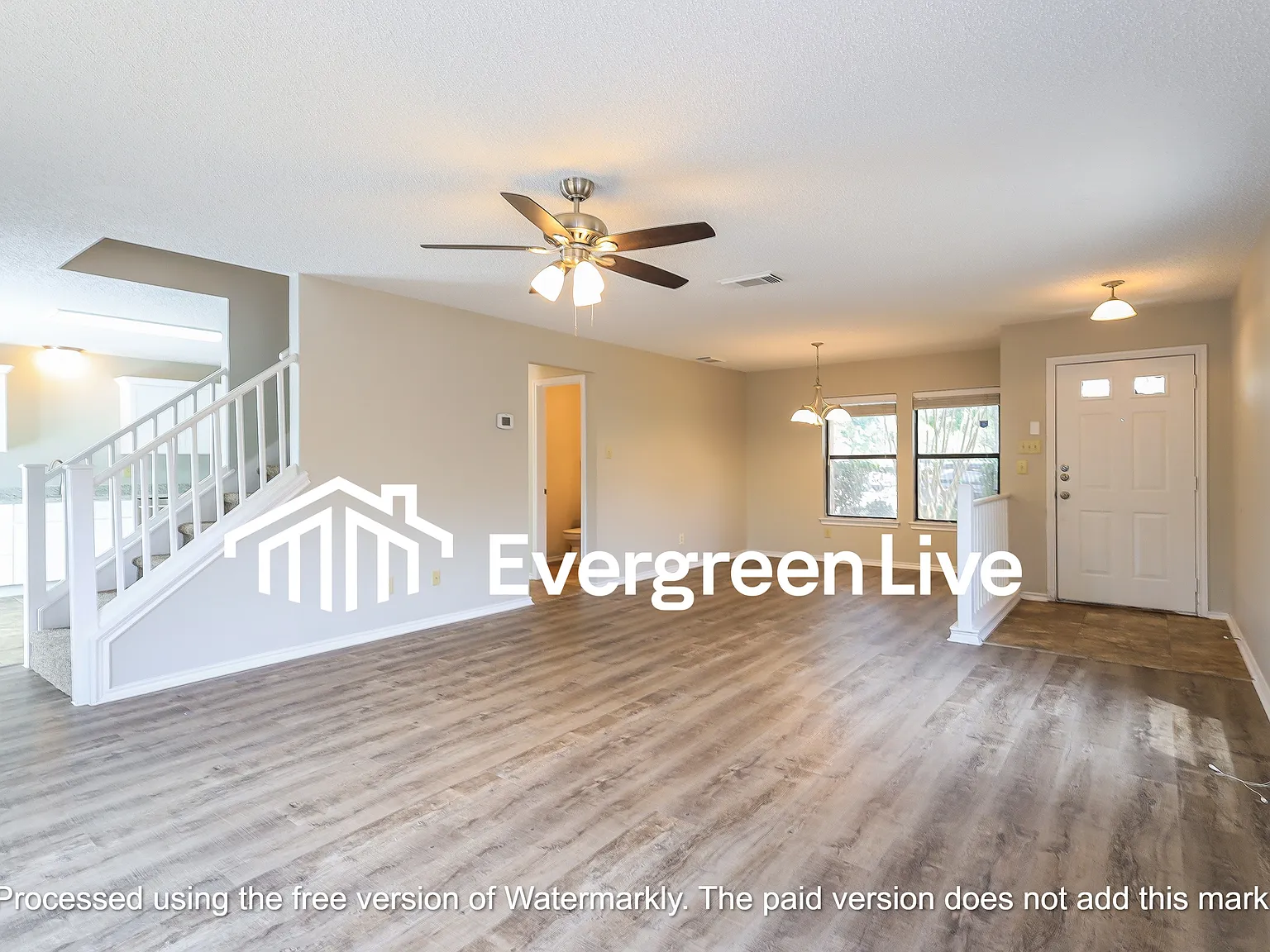 3 bed, 2.5 bath, 1698 sqft, $1,495 — Photo 2