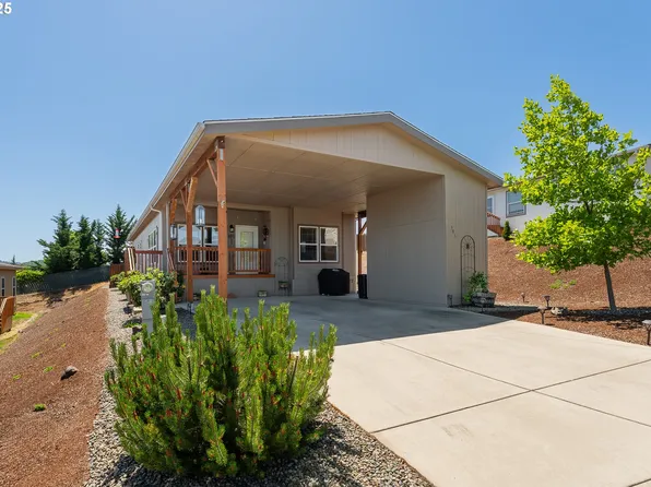 301 Deschutes Ln, Roseburg, OR 97471