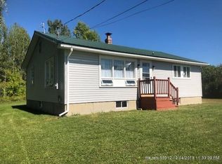 19 North St, Enfield, ME 04493