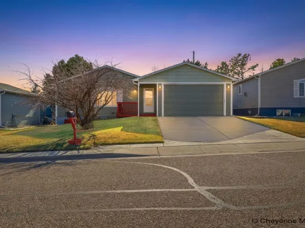 3911 Laramie St, Cheyenne, WY 82009
