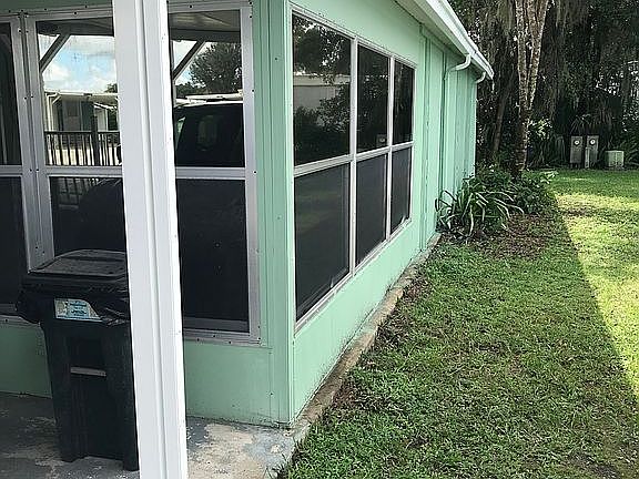 4th image of 38508 Willoughby Dr