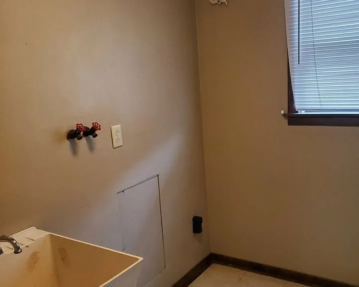 233 Ritchie Ave #6 — Photo 3