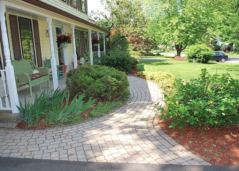 681 Finchingfield Ln, ster, NY 14580 Zillow