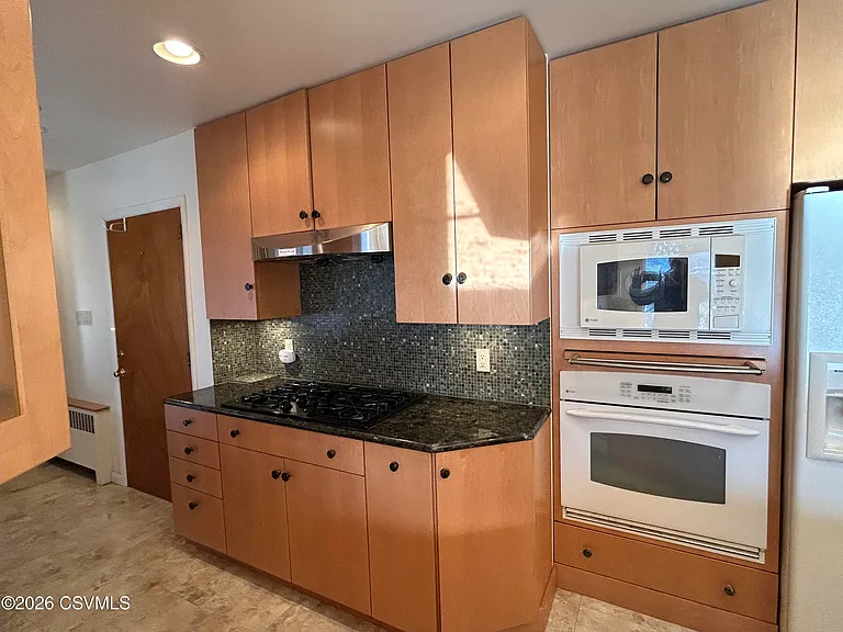195 Fairmount Dr — Photo 31