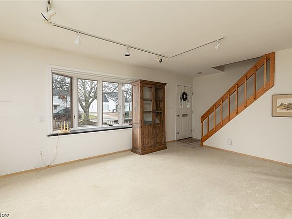 3rd image of 26950 Gary Ave