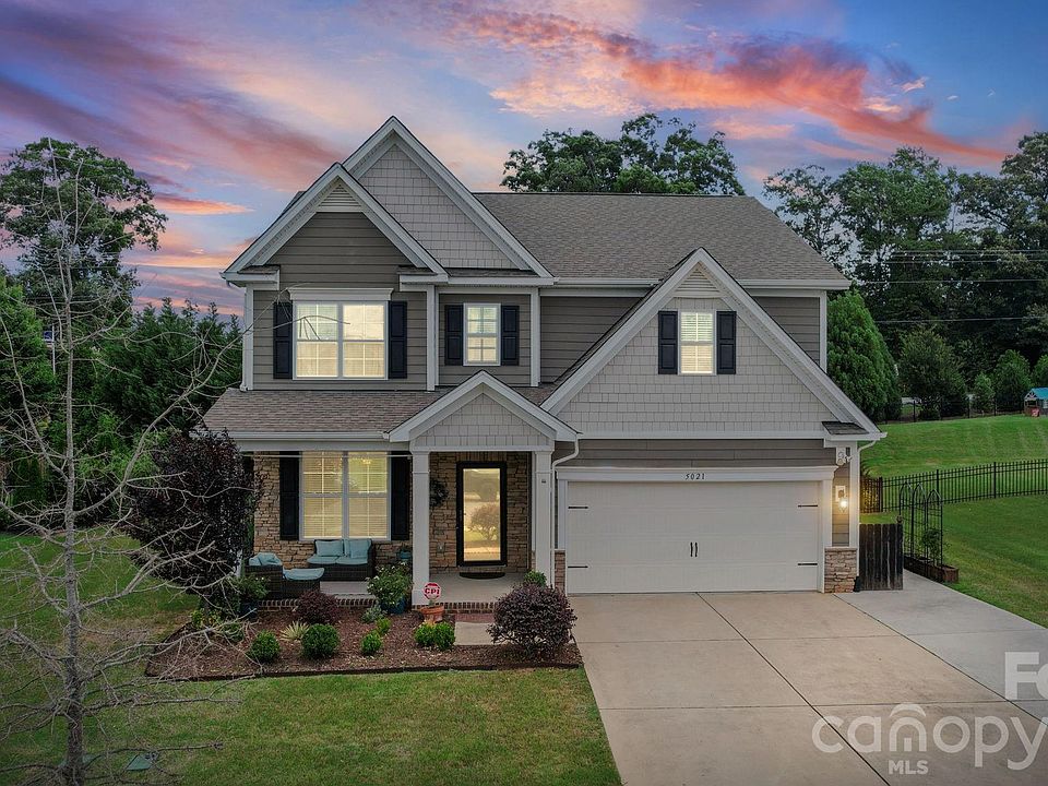 1st image of 5021 Shadowbrook Rd