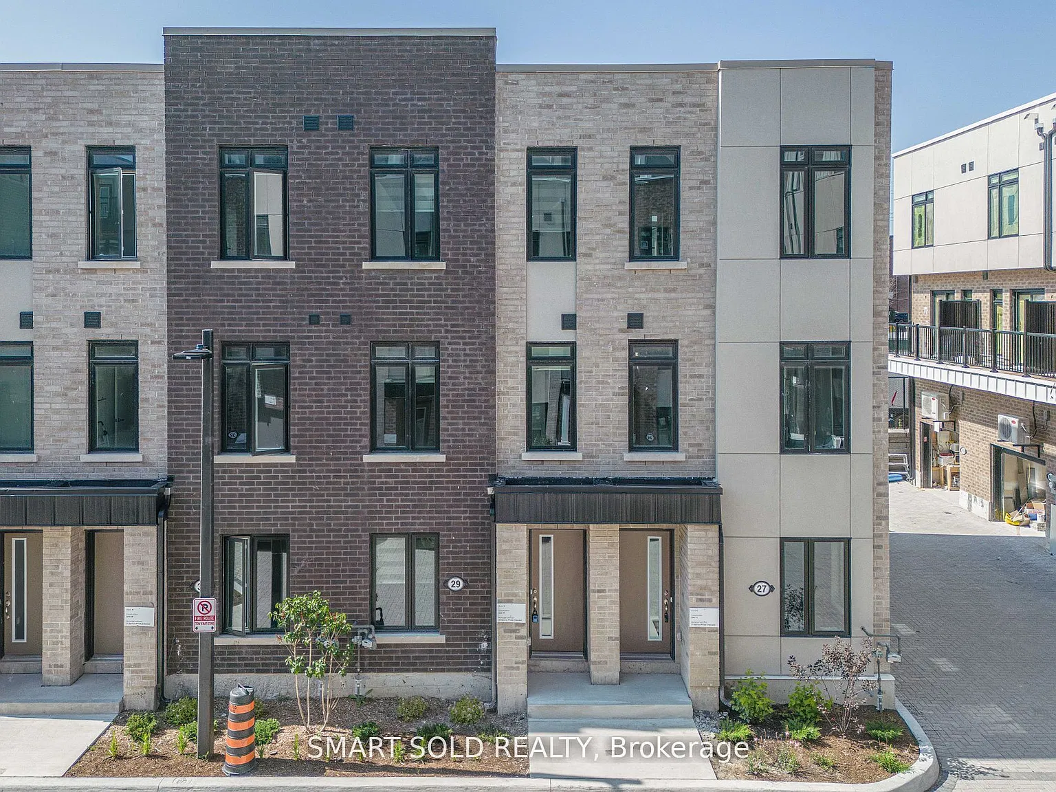 4 bed, $3,200 — Photo 3