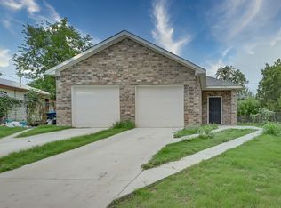 1705 E Powell Ave, Fort Worth, TX 76104
