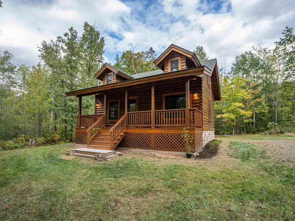 6711 S Jem Ln, Lake Nebagamon, WI 54849