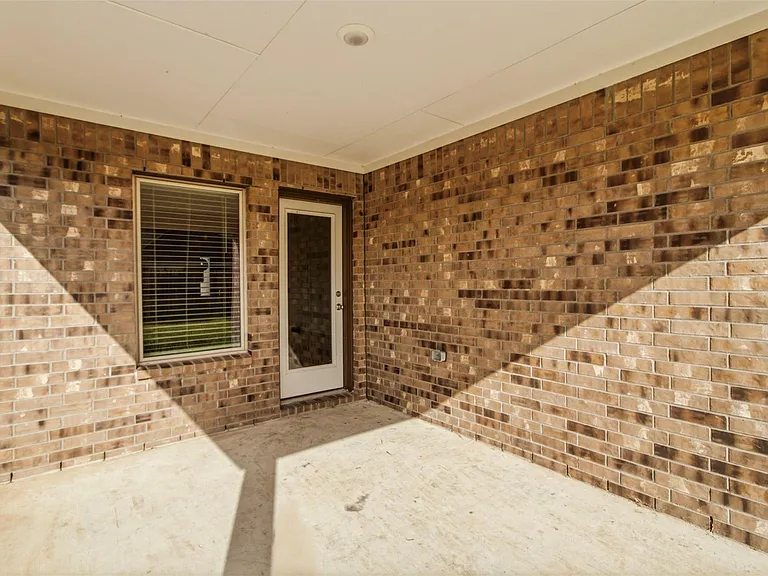 5111 Winslow Grove Dr — Photo 22