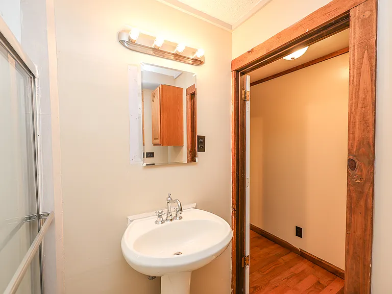 168 Williams Rd — Photo 19