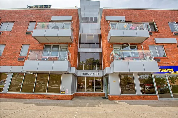 Sold by Remax Edge | media 4