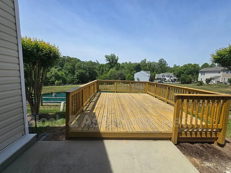 545 Song Sparrow Ln — Photo 13