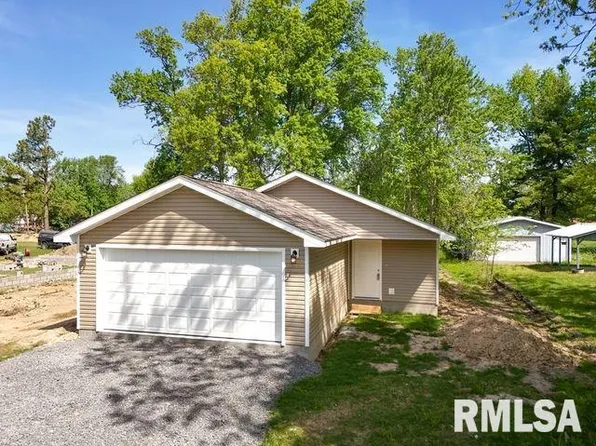 817 W Stotlar St, Herrin, IL 62948