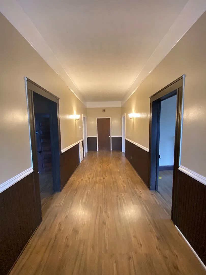 1113 Peachtree Street **Move In Special** — Photo 2