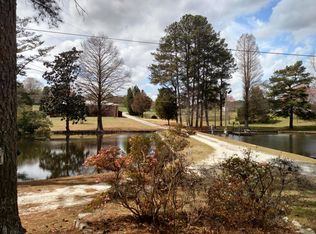 2002 S Flat Rock Rd, Douglasville, GA 30134