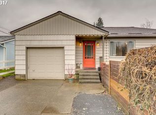 6337 SE Clatsop St, Portland, OR 97206