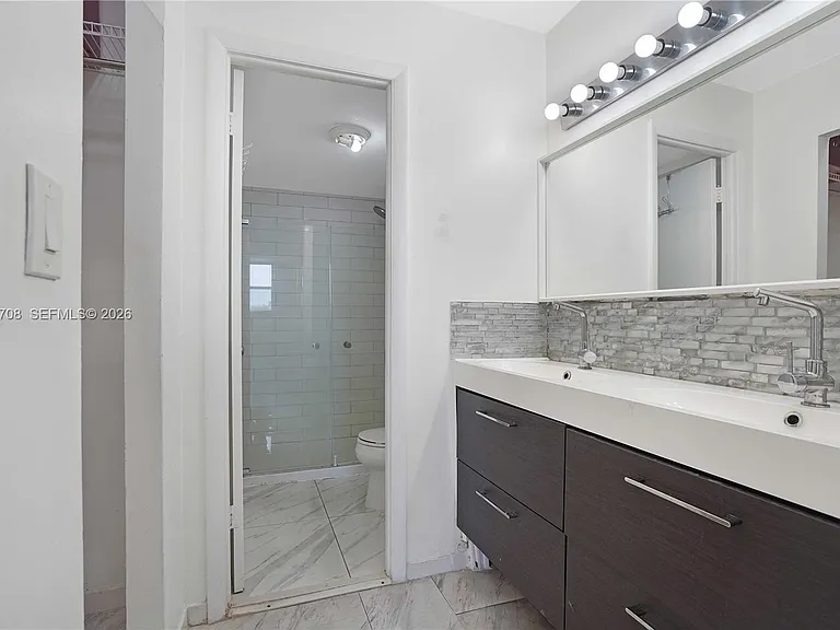 6900 Bay Dr #3H — Photo 15