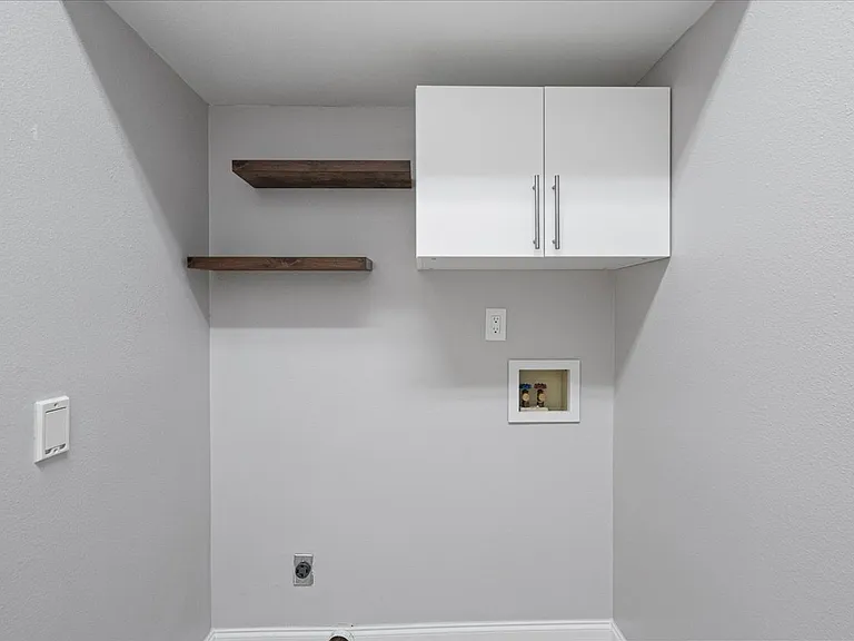 3062 Nina Ct — Photo 34