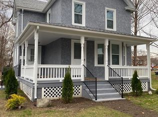15 Oxford Pl, West Springfield, MA 01089