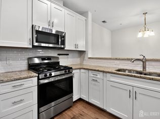 626 Marion Ln, Monroe Township, NJ 08831