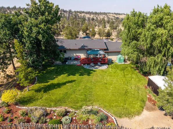 705 SW Belmont Ln, Madras, OR 97741