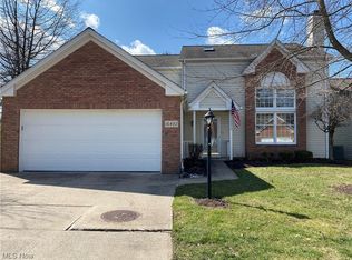 16492 Sunwood Oval, Strongsville, OH 44136