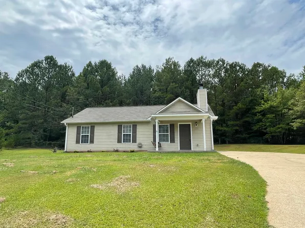 110 Yarmouth Ct, Lagrange, GA 30240
