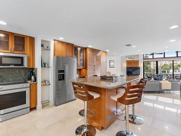 40 Port Side Dr, Fort Lauderdale, FL 33316