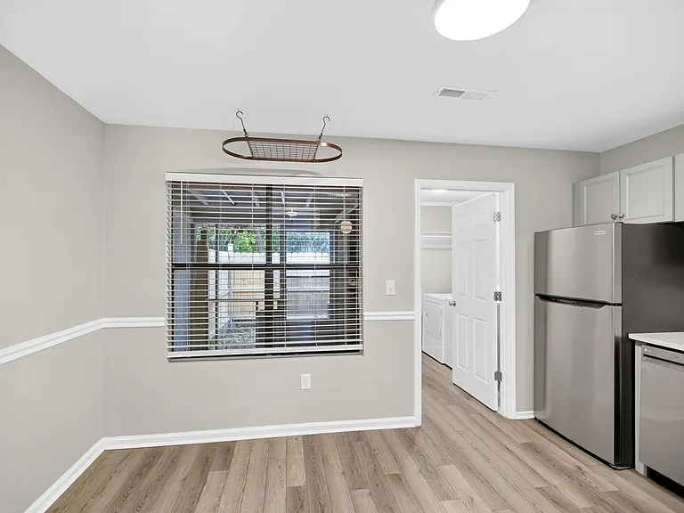 6279 Lucille Dr #C — Photo 5