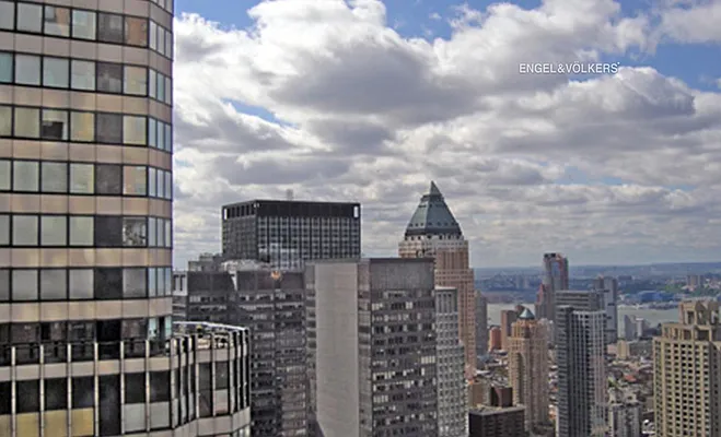 Rented by Engel & Völkers New York City | media 15