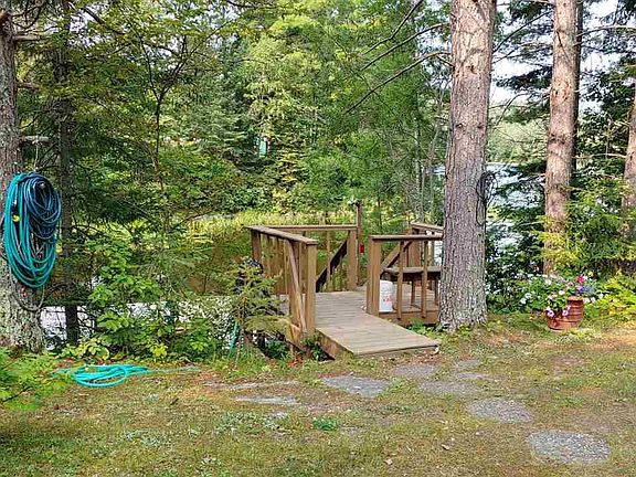 4th image of 609 Crane Lake Narrows