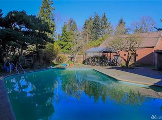 2939 39th Ave SW, Seattle, WA 98116