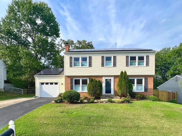 604 Worchester St, Herndon, VA 20170