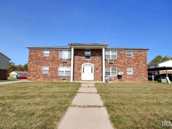 4717 Furge Dr, Fort Wayne, IN 46835